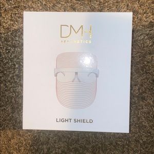 DMH aesthetics Light Shield